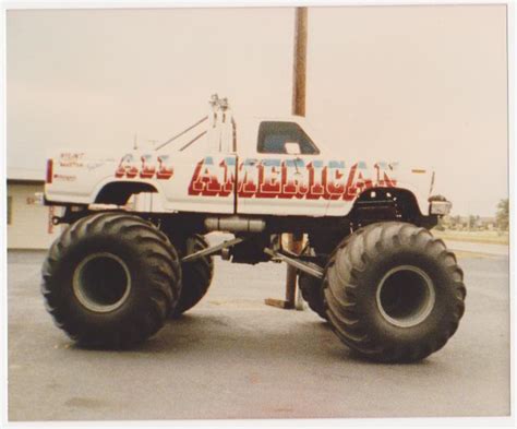 More Vintage Monster Truck Videos Again!