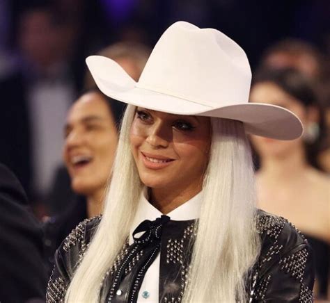 Beyonce Becomes First Black Woman To Top Billboard Hot Country Songs Pm News