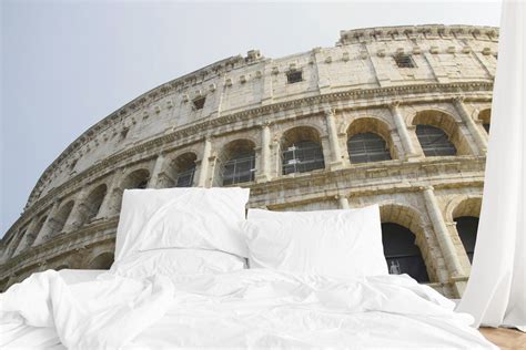 The Colosseum in Rome 2 wallpaper - Happywall