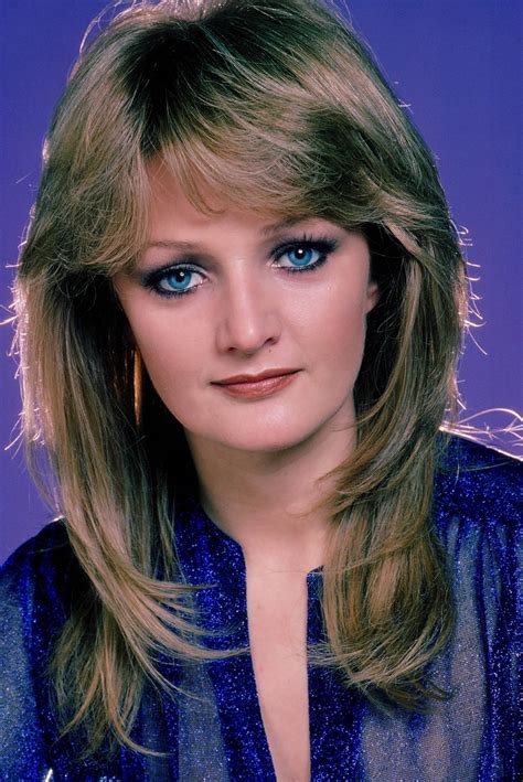 Bonnie Tyler Pictures (23 Images)