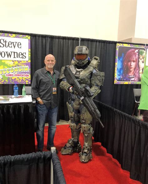 Master Chief Standing Next To The Master Chief D Printed Cosplay