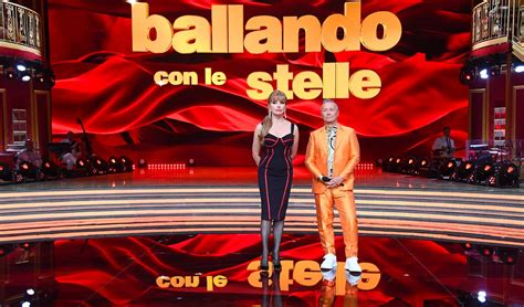 Ballando Con Le Stelle Questa Sera Alle 22 Su Rai 1 La Seconda