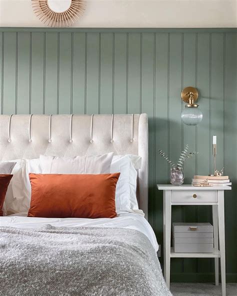 Sage green bedroom ideas | Valspar Paint