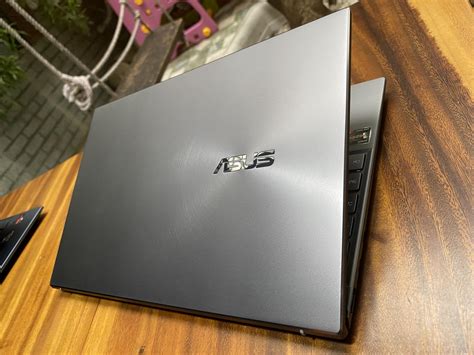 Asus Zenbook 14 Q408 Ryzen 5 5500u 8g 256g Nvida Mx450 99