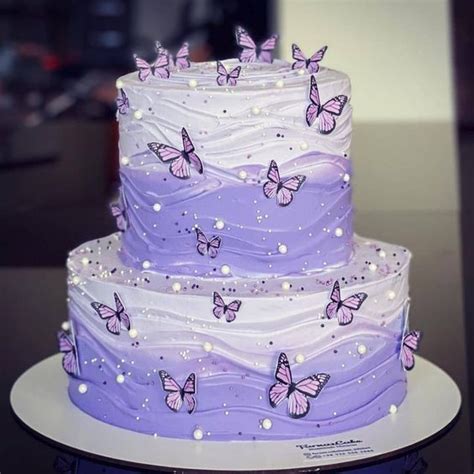 3 Asombrosos diseños de torta de cumpleaños con mariposas Tarta de