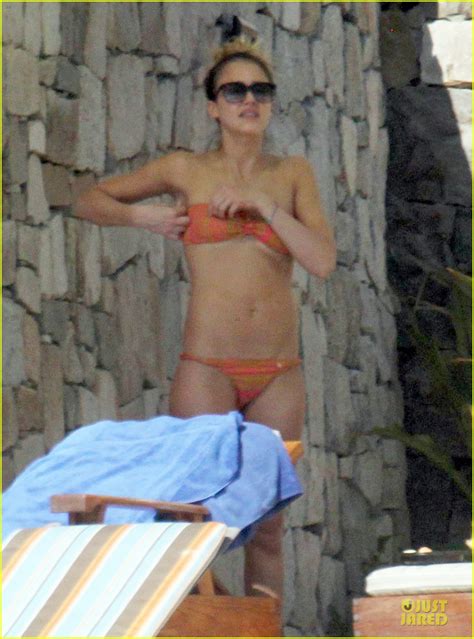 Jessica Alba Bikini Vacation In Cabo San Lucas Photo 2784036 Cash