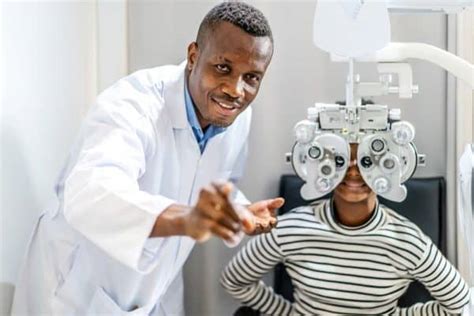 Reasons To Visit An Optometrist Regularly Laurier Optical