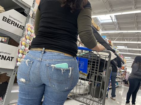 Thick Ass Mexican Walmart Milf Tight Jeans Forum