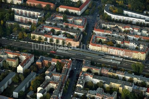 Berlin Von Oben Bahnhofsgeb Ude Und Gleisanlagen Des S Bahnhofes