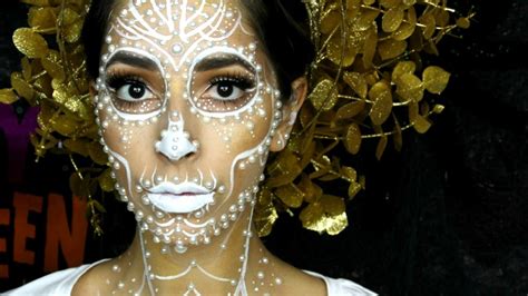 Half Face Day Of The Dead Makeup Tutorial | Saubhaya Makeup