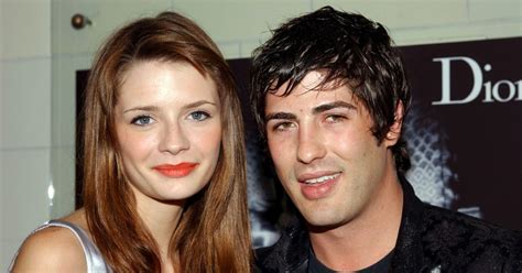 Is Mischa Barton In A Relationship, Who Is Her Boyfriend Now, and Who ...