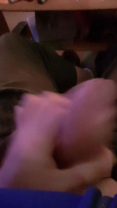 An Mir Rum Spielen Free Gay HD Porn Video F XHamster