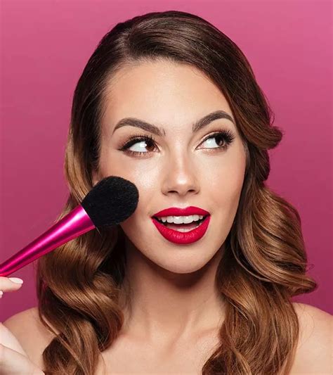 7 Best Red Blushes To Wear In 2025 According To A Cosmetologist