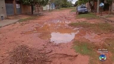 Bom Dia Cidade Rio Preto Moradores Reclamam De Falta De Asfalto Em