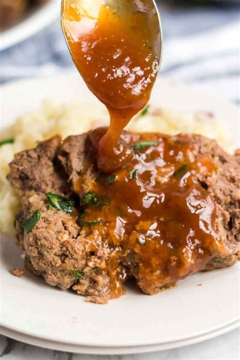 Classic Meatloaf With Brown Gravy Just Like Mom S