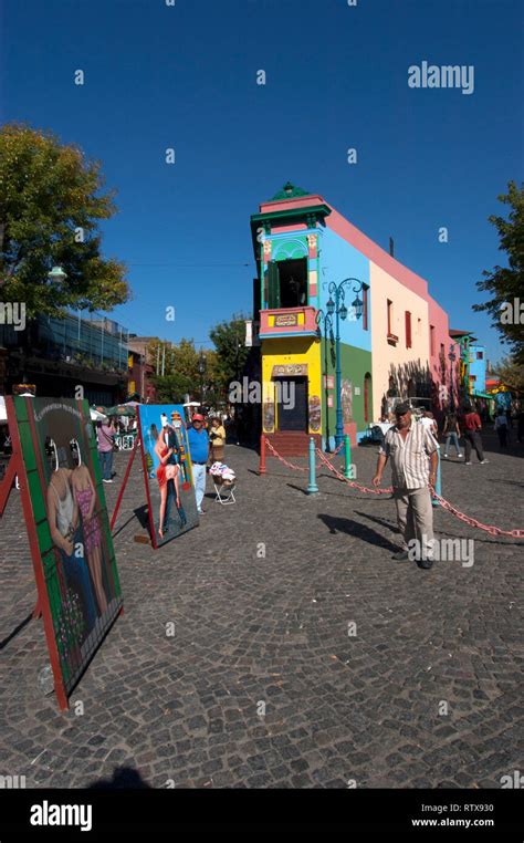 Street art of El Caminito, artsy neighborhood in Buenos Aires, Argentina Stock Photo - Alamy