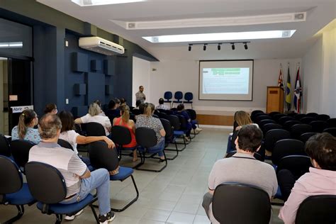 Equipes da Rede Básica de Itapira participam de capacitação sobre