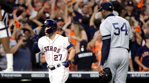 Aaron Judge Vs Jose Altuve Height How Iconic 2017 Photo Created A