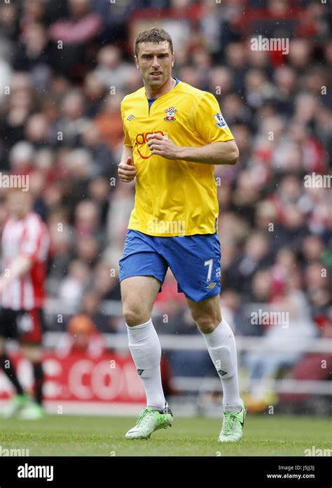 RICKIE LAMBERT SOUTHAMPTON FC STADIUM OF LIGHT SUNDERLAND ENGLAND 12