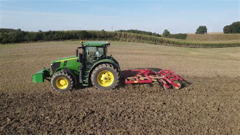 Ci Ka Uprawa Pod Pszenice Nowym Nabytkiem John Deere R W Akcji