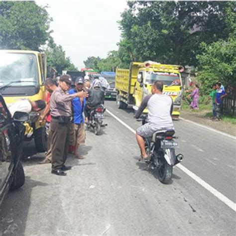 4 Kendaraan Alami Tabrakan Karambol Di Jalur Bojonegoro Babat Teras Jatim