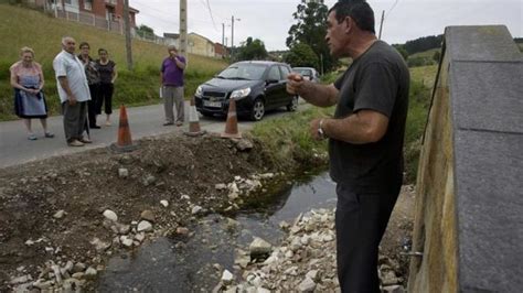 Los Molledanos Piden La Reapertura De La Fuente De El Pidre Clausurada