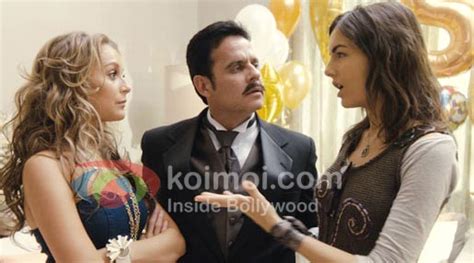 From Prada To Nada Review - Koimoi