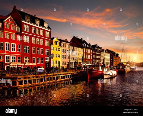 Nyhavn at Sunset, Copenhagen, Denmark Stock Photo - Alamy