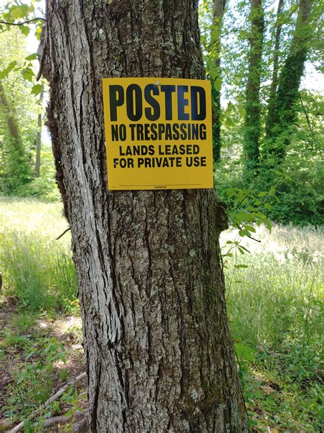 Semi Rigid Yellow Poly No Trespassing Posted Sign Minuteman Signs