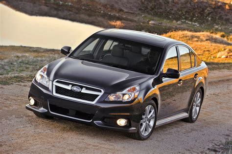 Subaru Legacy Review Specs Pictures Mpg Price