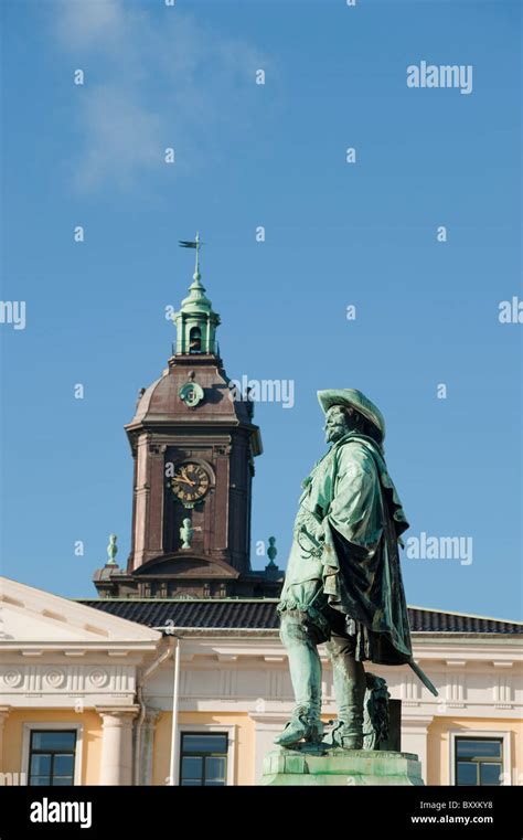 Statue of king gustav adolf in gothenburg hi-res stock photography and images - Alamy