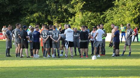 Es wird ernst Erstes Pflichtspiel für den FC Cuxhaven CNV Medien