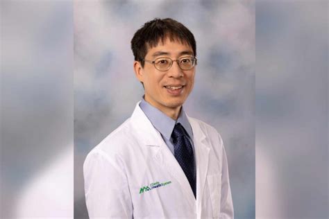 General Surgeon Dr Kevin Huang Md Joins Davis Medical Center