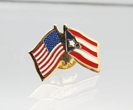 US/Puerto Rico Friendship Flag Lapel Pin