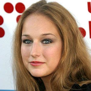 Leelee Sobieski - Age, Family, Bio | Famous Birthdays