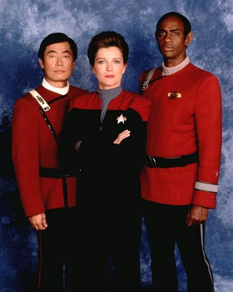 413 best Star Trek Voyager - Cast images on Pinterest | Star trek ...