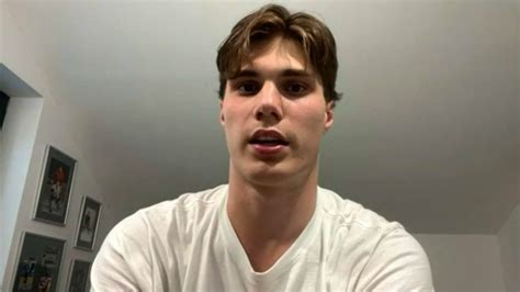 Juraj Slafkovsky a envoyé un message assez clair à Nick Suzuki et Cole