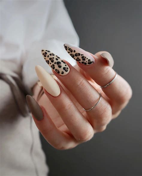 31 Fall Color Nails: Stunning Autumn Designs to Elevate Your Style This ...