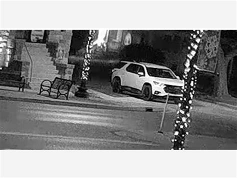 Saline Police Release Pictures Of Hit And Run Suspect Vehicle Seek