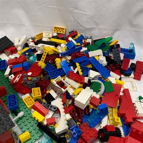 Mixed Bundle Lot 1 40Kg Lego Includes Classic 363 LEGOLAND Hospital