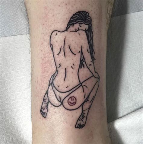 67 Compatible Naked Woman Tattoo Ideas With Exceptional Attributes