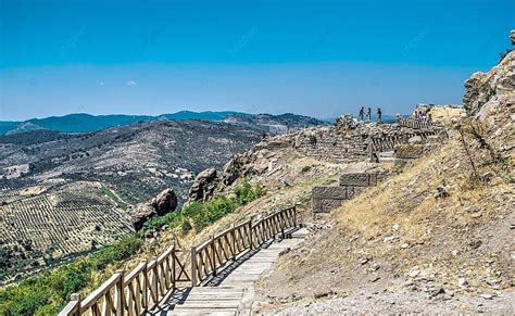 Fondo Ciudad Antigua De P Rgamo En Turqu A Asientos De Arqueolog A