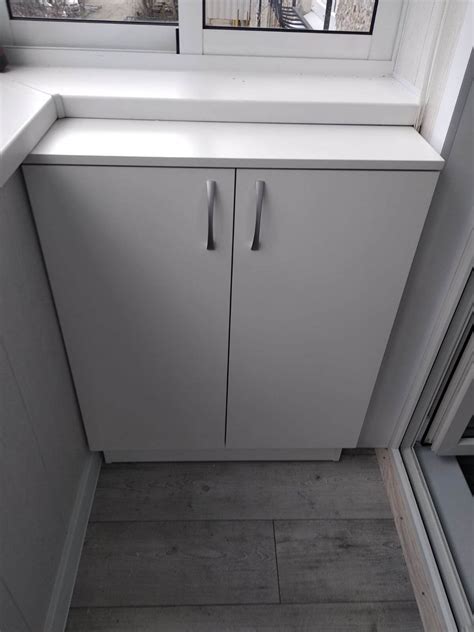 Белый подвесной шкаф на балкон и две тумбы, Екатеринбург