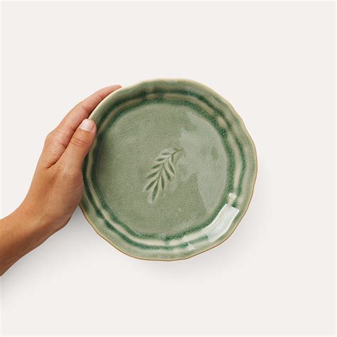 Assiette of ceramic with effect glaze in antique green from Sthål