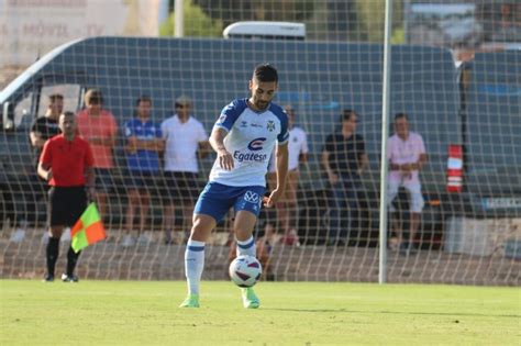 El Tenerife cierra la puerta de salida a León