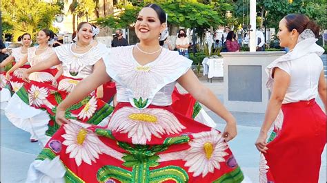 Flor De Pitahaya Y La Cuera Baja California Sur Ballet Folklórico