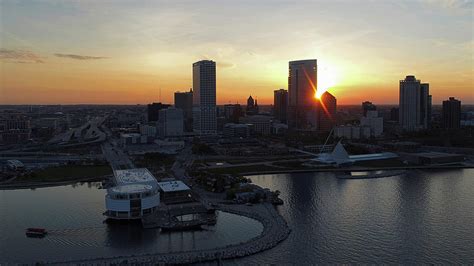 Sunset In Milwaukee Photograph By Steve Bell Fine Art America