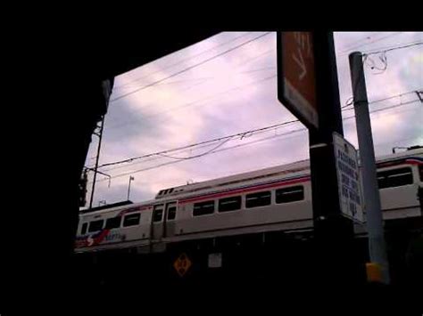 Septa S Silverliner V Leaving Wilmington Train Station Youtube