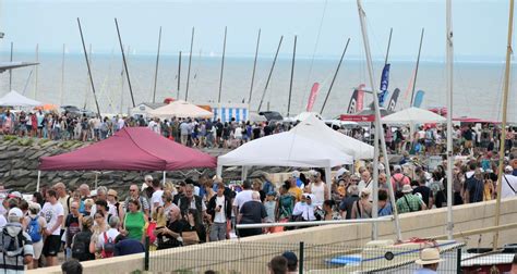 Ch Telaillon Plage Retour Gagnant Pour La Brocante Et La F Te Du Port