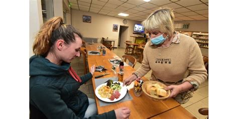 Vosges Restauration Remiremont Les Routiers S Duits Par Laccueil